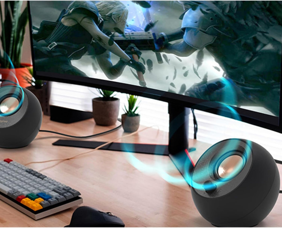 Creative Pebble 2.0 USB-Powered Desktop Speakers with Far-Field Drivers and Passive Radiators for Pcs and Laptops (Black)
