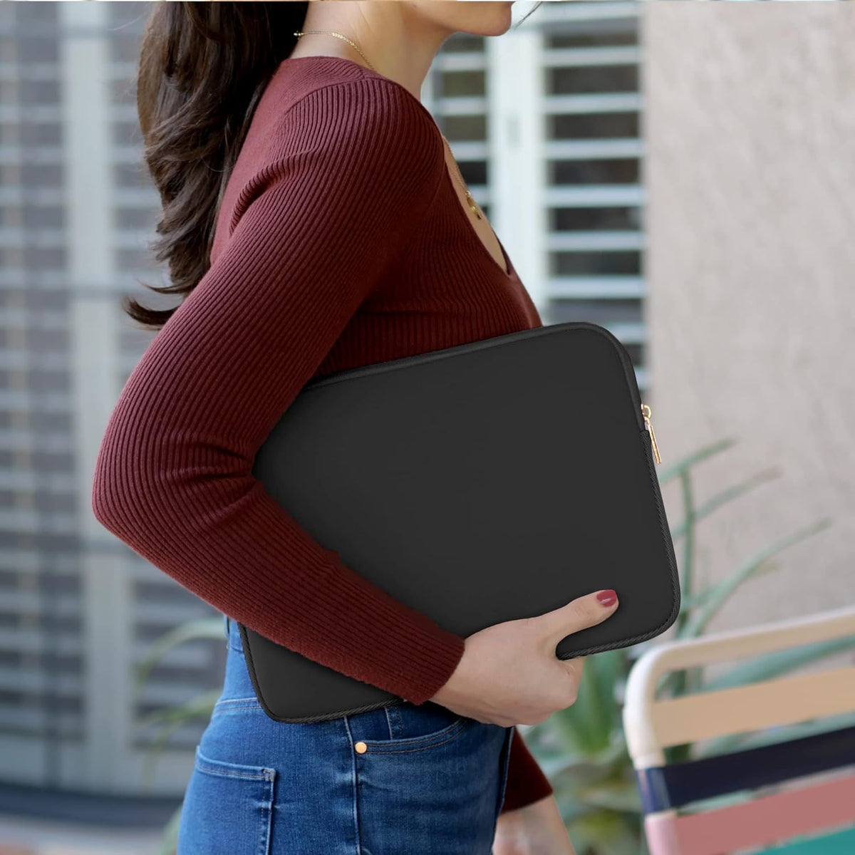 Vandel MacBook Air 13 inch Laptop Sleeve, Fits 13-13.3 inch Laptops: Neoprene MacBook Air & Pro Case, Chromebook, HP Soft Cover | Thin Computer Carrying Bag, Black Mac (M1 & M2) Pouch