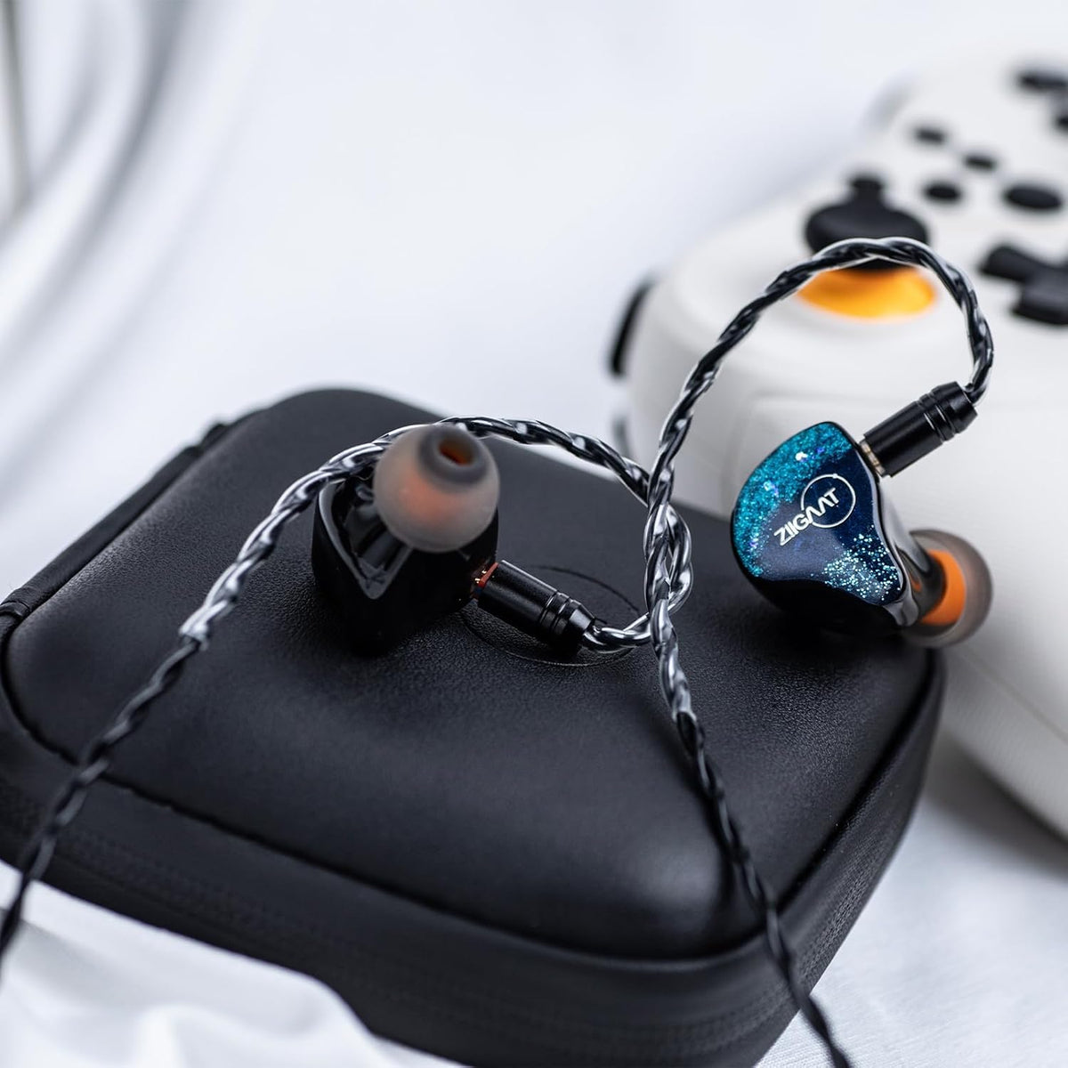 Linsoul ZiiGaat x Fresh Reviews Arete in Ear Monitor, 1DD+4BA Hybrid Earphone IEM, Wired Gaming Earbuds, Studio Monitor Tunning, with Detachable IEM Cable for Musician Audiophile (Blue)