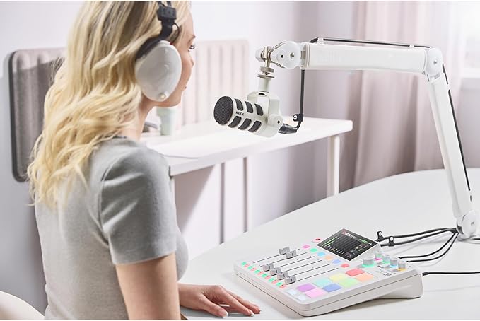 Rode PodMic Cardioid Dynamic Broadcast Microphone (White) with XLR Cable and StreamEye Polishing Cloth