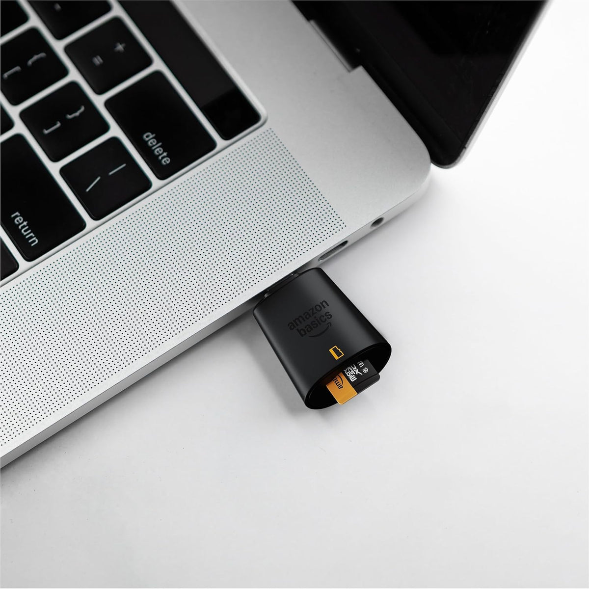 Amazon Basics Micro SD Card Reader USB-C 3.0